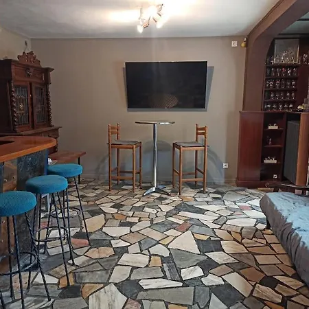 La Maison D'emma, 10 P, Grand Spa, 1 H15 De Paris Дом отдыха Venon (Eure)